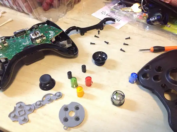 fixing a jammed A button on my controller by...