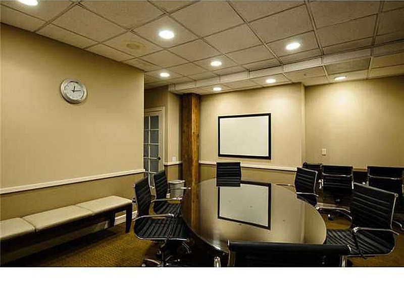 Community Conference Room and Business Center