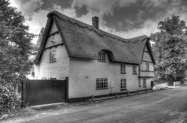 Thatched Cottage by CliffHarvey