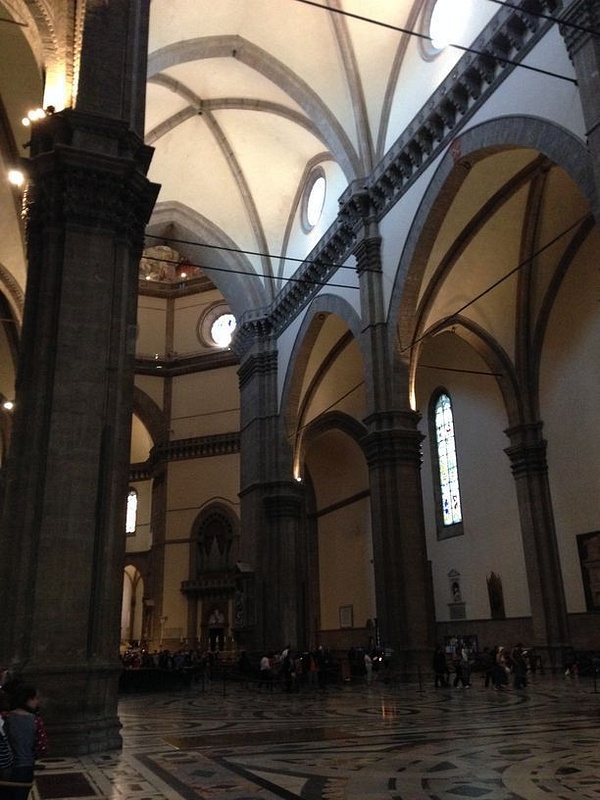 Il Duomo entry area
