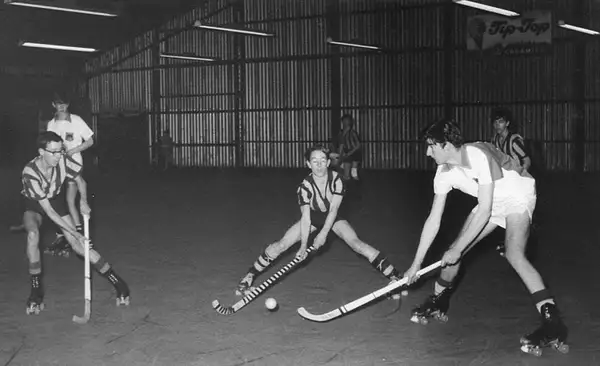 Roller Hockey by Photogenics