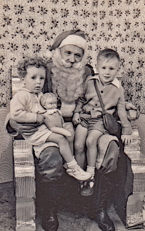 Me, Santa and cousin Jeff Brown