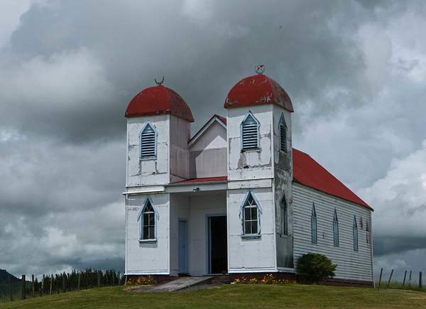 Ratana Church by Photogenics