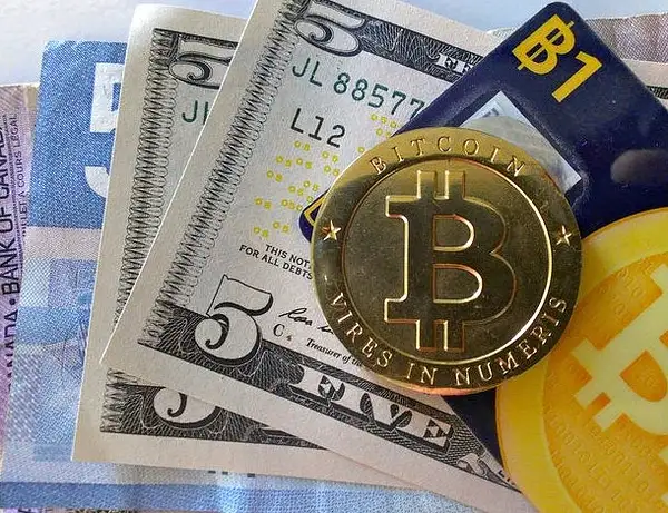 Buy bitcoin by Amyjafrancisc