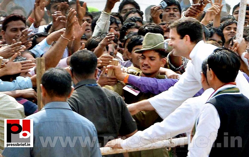 Rahul Gandhi addresses rally at Rajasthan (7)