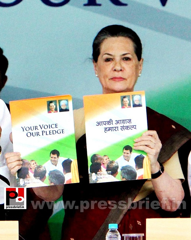 Sonia Gandhi at Congress manifesto release (3)