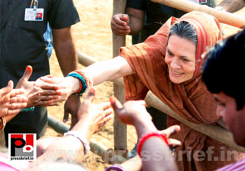 Sonia Gandhi at Jaipur, Rajasthan (8)