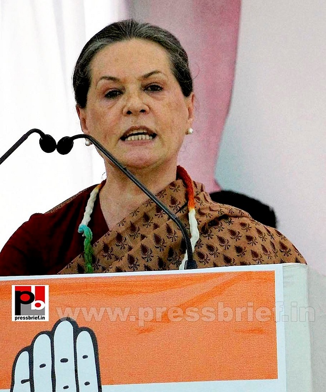 Sonia Gandhi in Muzaffarpur, Bihar (3)