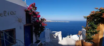 Santorini June 2022