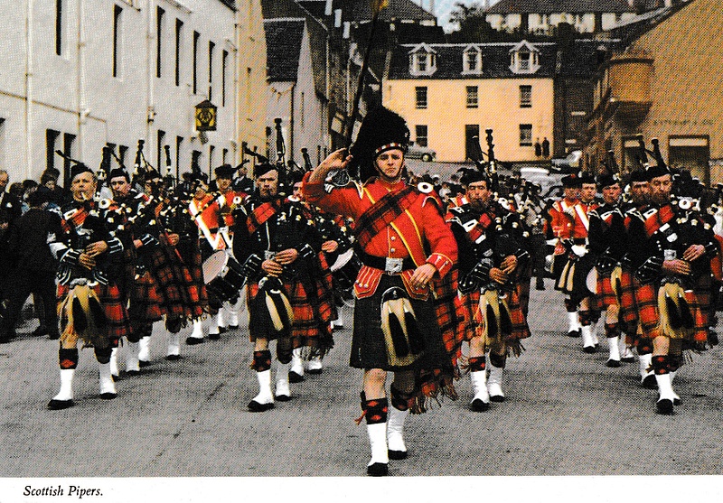 Pipes & Drums, Portree, Isle of Skye