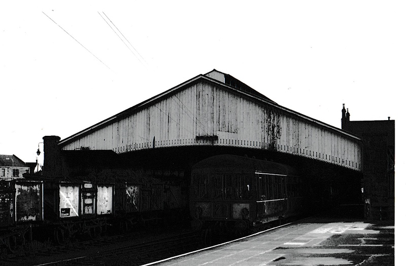 Musselburgh train station, East Lothian (photo)