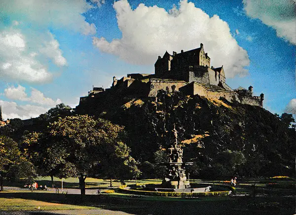 Edinburgh Castle and Ross Fountain by Stuart Alexander...