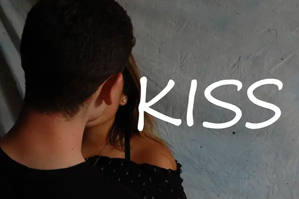 kiss by AshleyNerat
