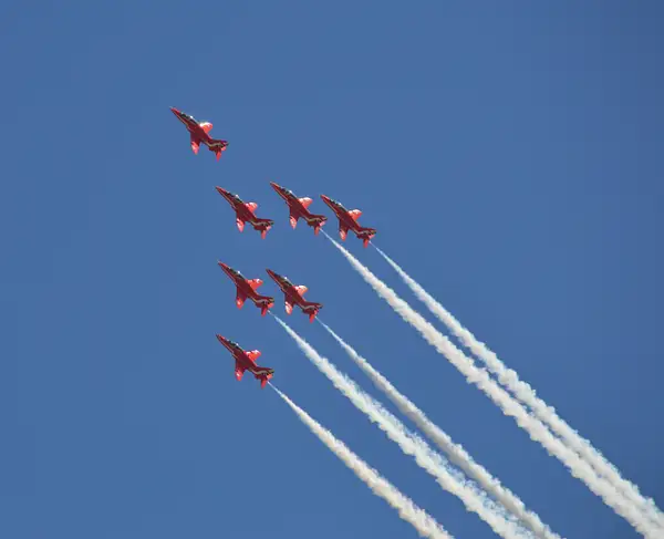 Red Arrows 9 by GrahamCooke