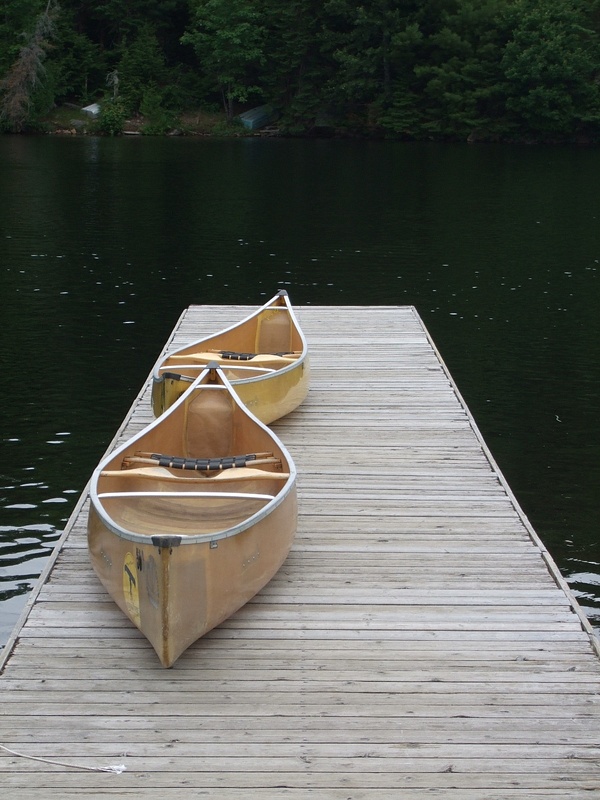 Canoe Algonquin