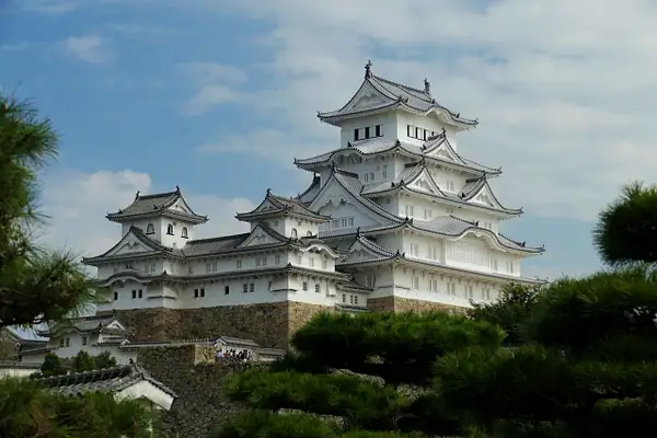 109. Himeji Castle by EdCerier