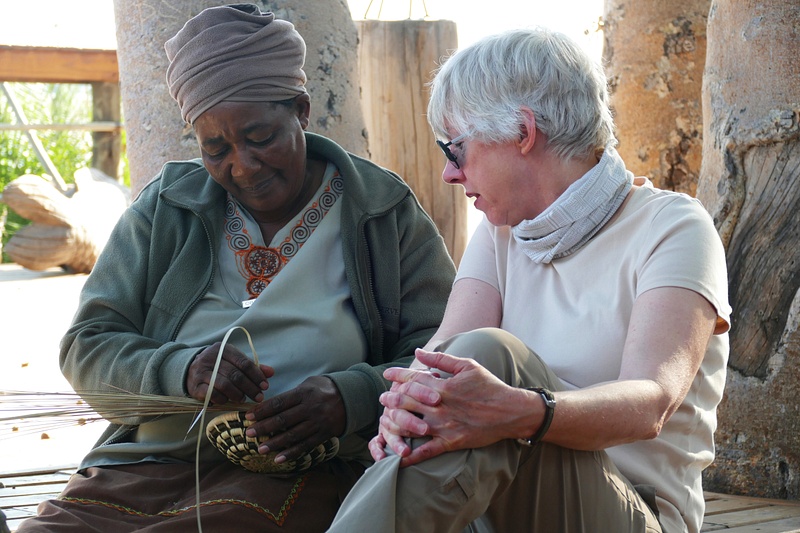130. Obamang Teaching Alison Basket Weaving