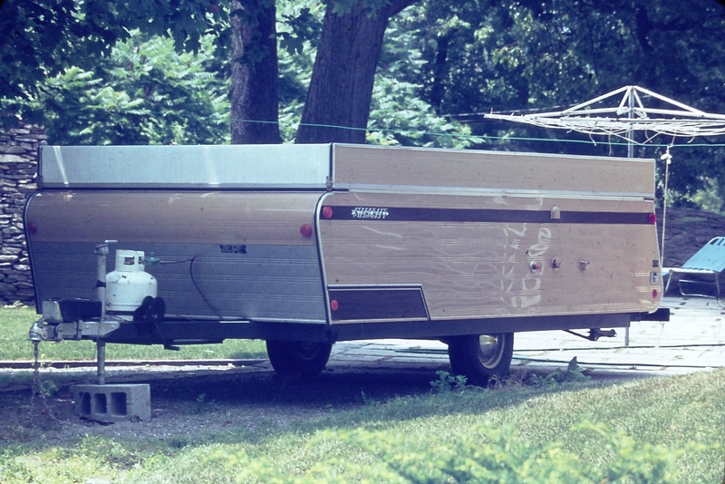 6. New Tent Trailer 1968