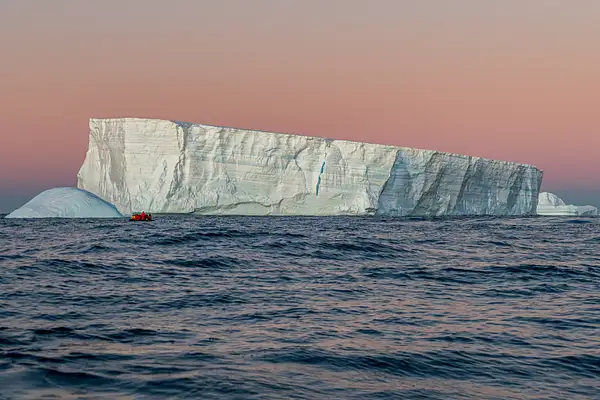 4 Iceberg at sunset by EdCerier