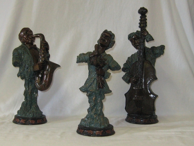 31. 3 Sculpturen van Jazz muzikanten