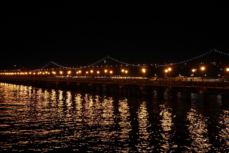 Bay Bridge uuden vuoden yönä