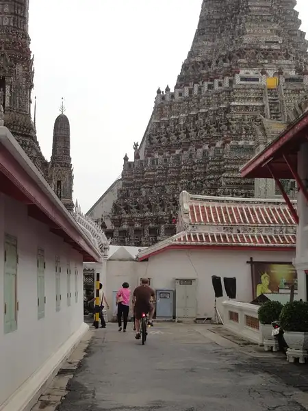 Wat Arun by RichardKirby