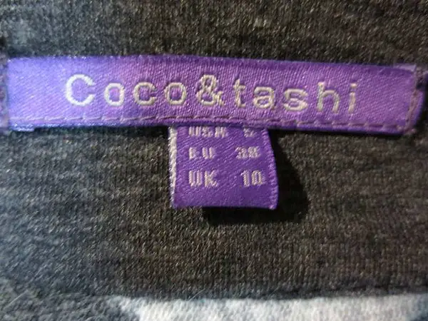 R-12 Robe Coco & Tashi (taille S) 45$ by Mamzelle M.
