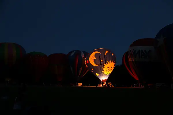 Balloon Glow by Vernon Adams