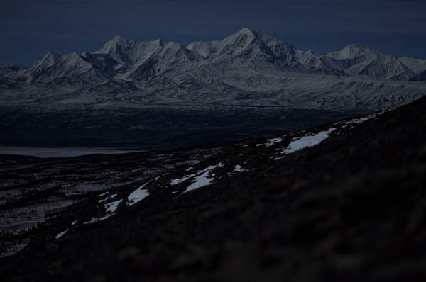 Eastern_Alaska_Range_at_night_(6) by WillWright
