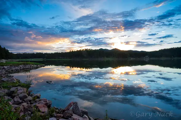 Stockade Lake Sunrise by garynack