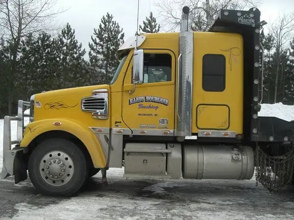 Randy Bourgoin Freightliner by LanceCormier