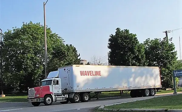 Waveline Transport by RobertArcher