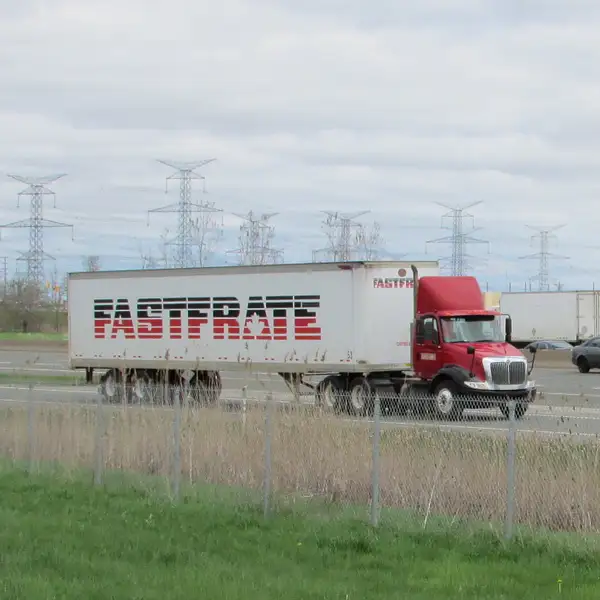 FASTFRATE westbound 401 by RobertArcher