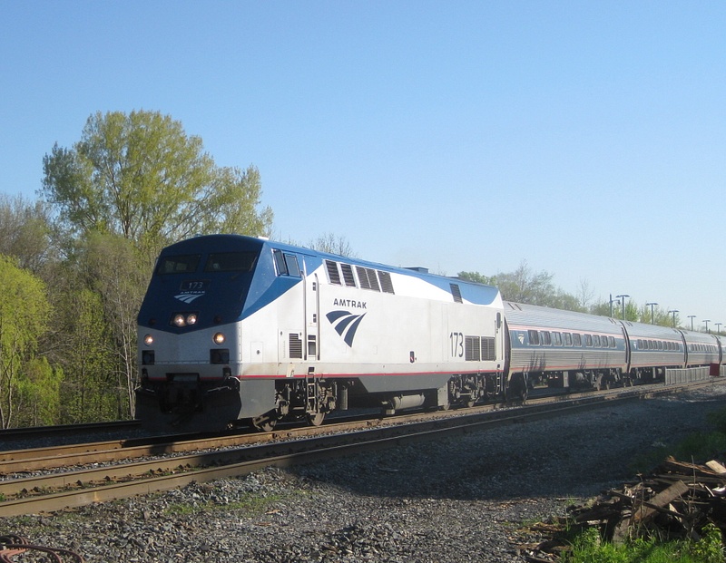 Amtrak 173 - The Maple Leaf - May 3 2010