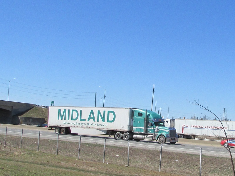 Midland eastbound 401