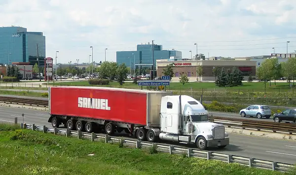 SAMUEL KIMTAM Wt Freightliner by RobertArcher