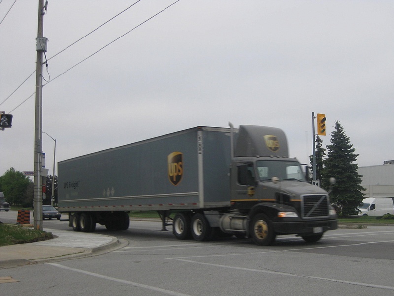 UPS Freight cont