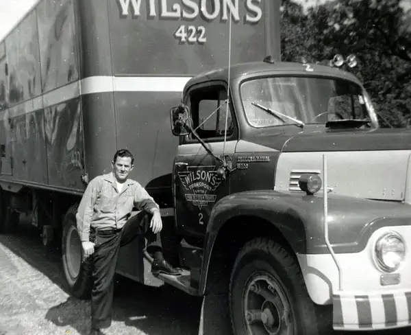 Wilson's Transport unit 2 old picture by RobertArcher