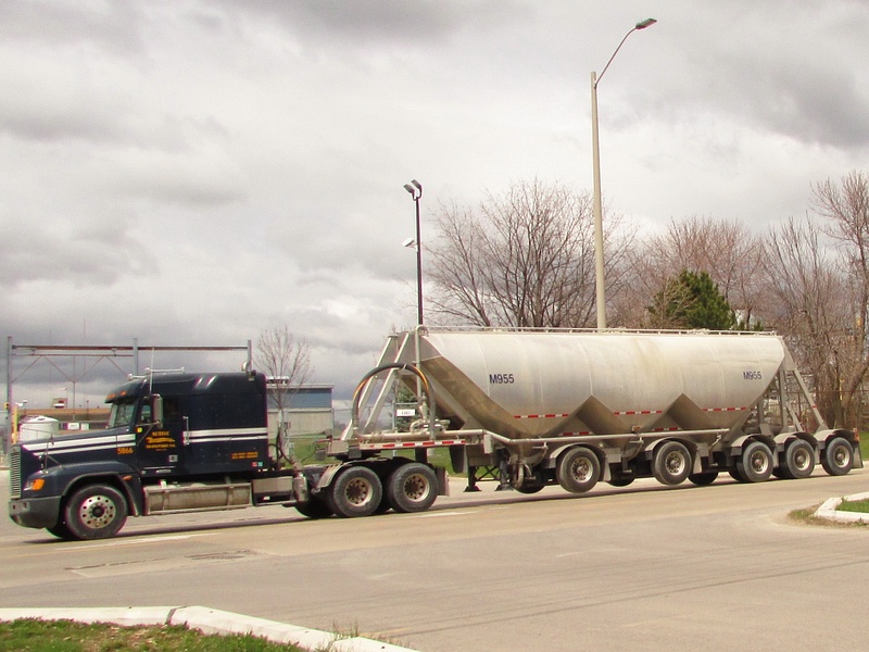 active 5866 cement hauler 4-27-15