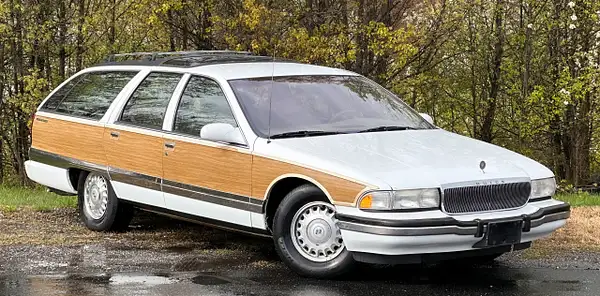 roadmaster 151k by autosales by autosales