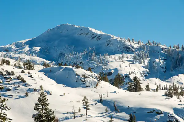 Backcountry Skiing - January 2016 by Ski3pin