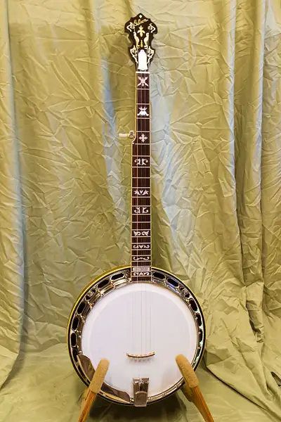 Gibson style 4 Mastertone banjo by Ski3pin by Ski3pin