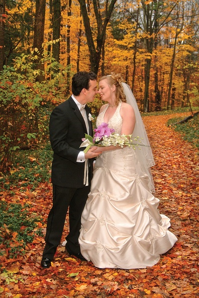 RR-Bride-Groom-Fall - Luminous Light Photo offers Wedding Photography and Video packages  