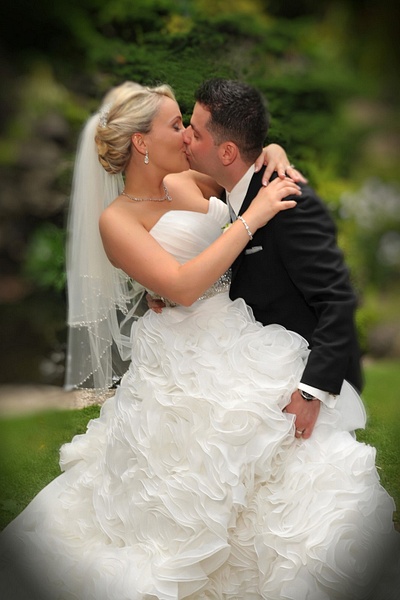SMBZ-bride-groom-1 - Toronto photography video and graphic design