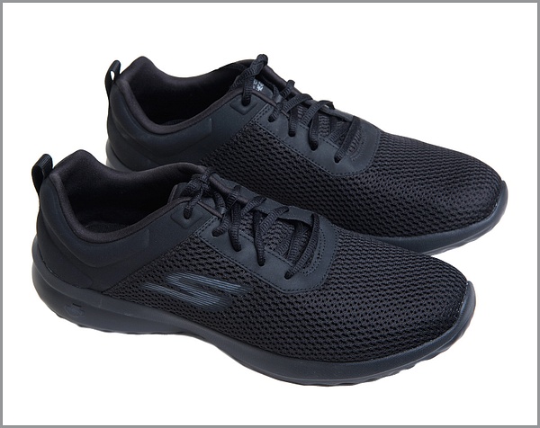 Black-Running-Shoes-B - Product Photography Toronto GTA Luminous Light Photography 