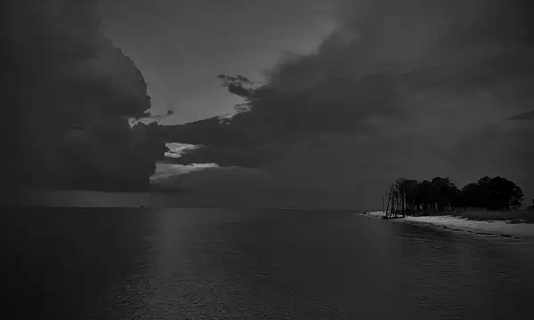 Storms over the gulf by WilliamFurr