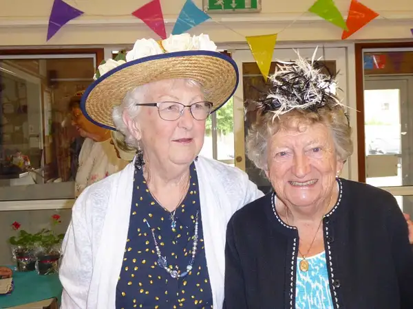 190810 U3A lunch_Mad Hatters 9 by Pewsey U3A