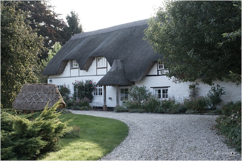 Thatched Cottage-Ogbourne Maisey-September-2020