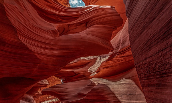 The Lady &amp; the Eagle_Lower Antelope Canyon - John Roberts - Clicking With Nature®