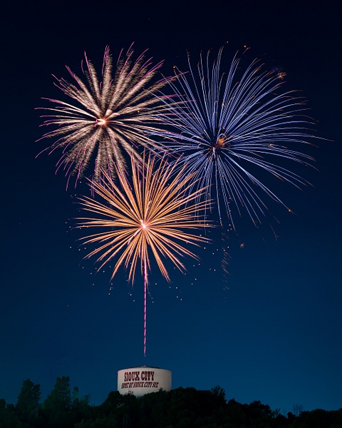 Sioux City Sue Fireworks - Mitch Keller Photography